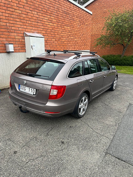 Skoda Superb 5 of 10