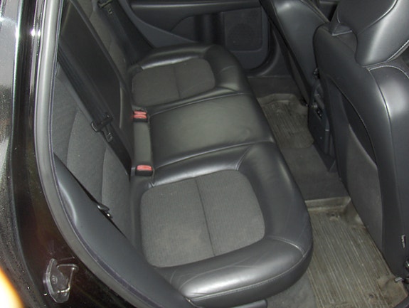 Volvo V70 6 of 9