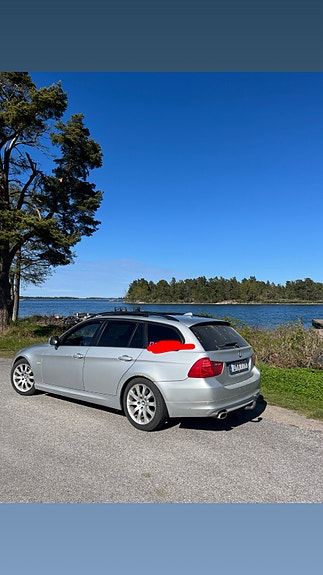 BMW 320d 3 of 8