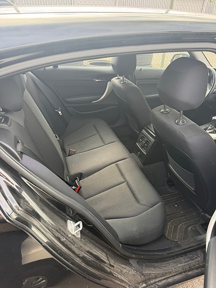 BMW 116i 9 of 9