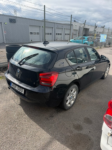 BMW 116i 6 of 9