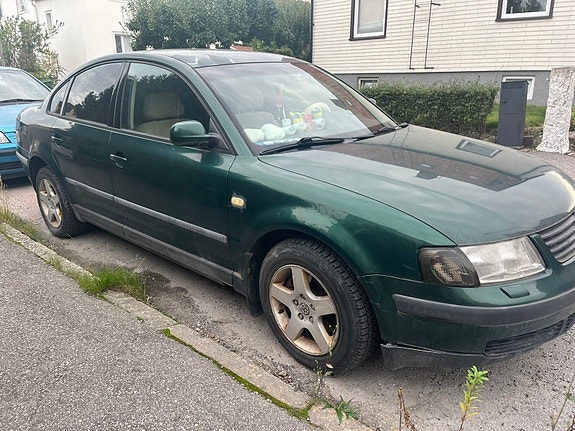 Volkswagen Passat 3 of 4