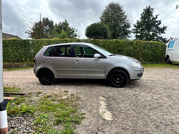 Volkswagen Polo 4 of 7