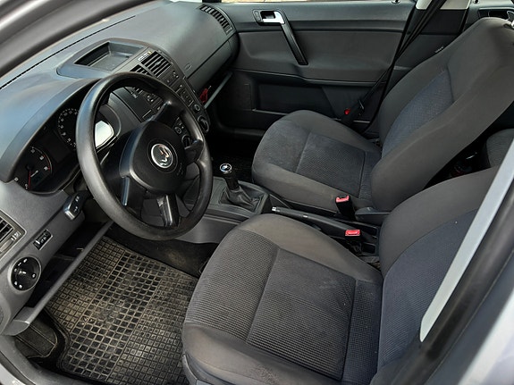 Volkswagen Polo 5 of 7