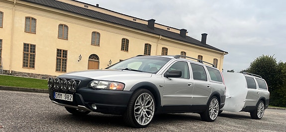 Volvo XC70 4 of 8
