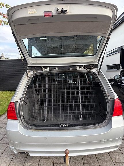 BMW 320d 6 of 10
