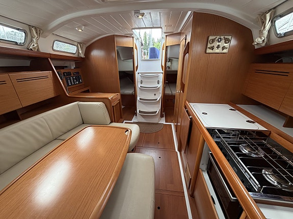 Beneteau Cyclades 39.3 18 of 24