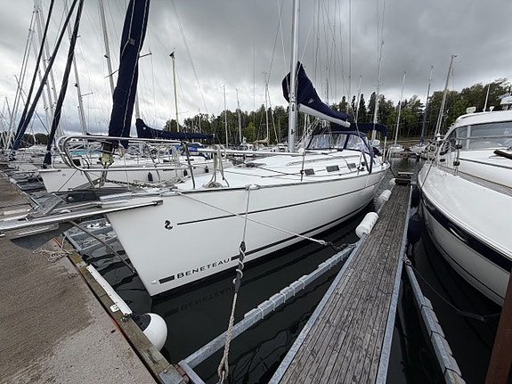 Beneteau Cyclades 39.3 3 of 24