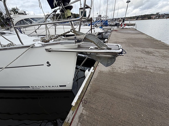 Beneteau Cyclades 39.3 2 of 24