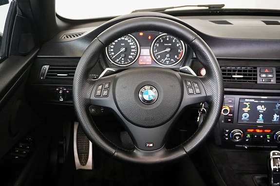 BMW 335i 16 of 20