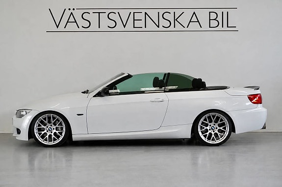 BMW 335i 2 of 20