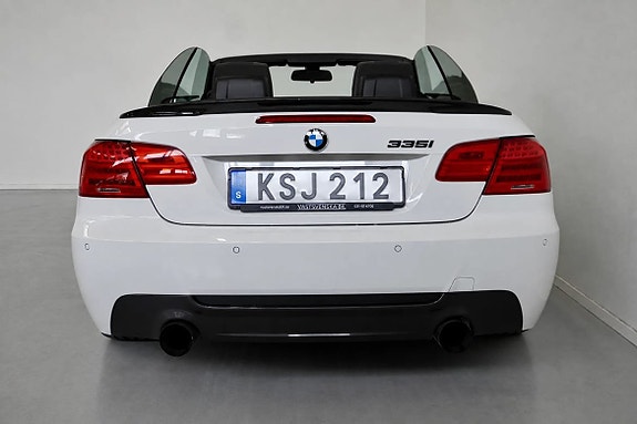 BMW 335i 11 of 20