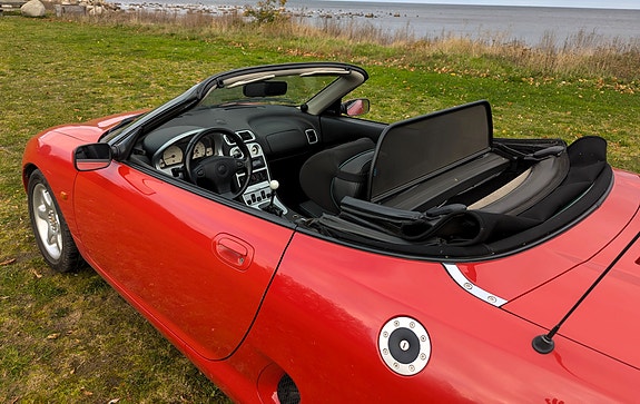 MG F 6 of 8