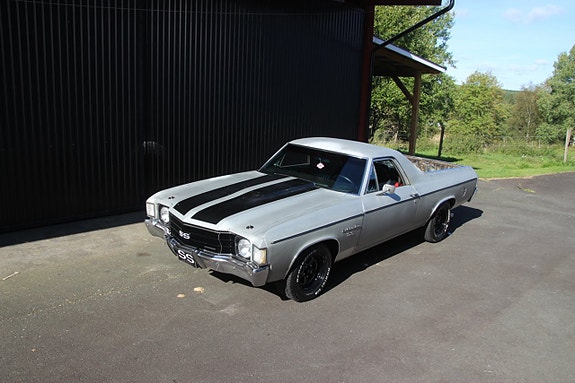 Chevrolet El Camino 2 of 15