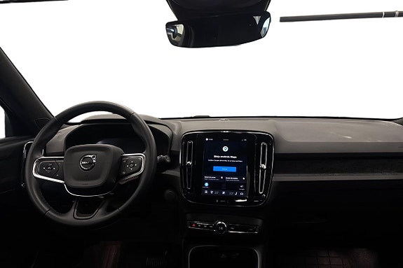 Volvo EX40 9 of 20