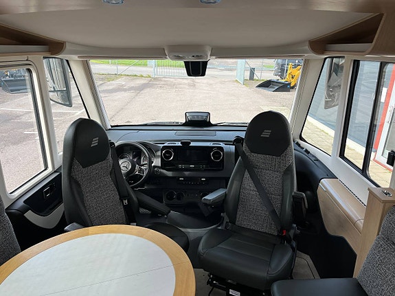 Hymer 780 Masterline Blackline -2026 6 of 12