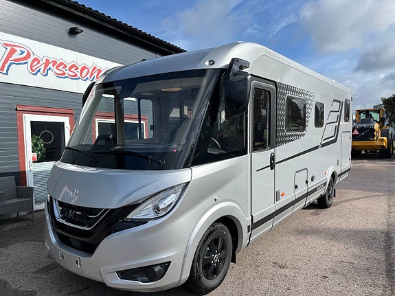 Hymer 780 Masterline Blackline -2026 2 of 12