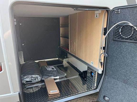 Hymer 780 Masterline Blackline -2026 9 of 12