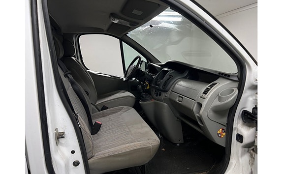 Nissan Primastar 6 of 11