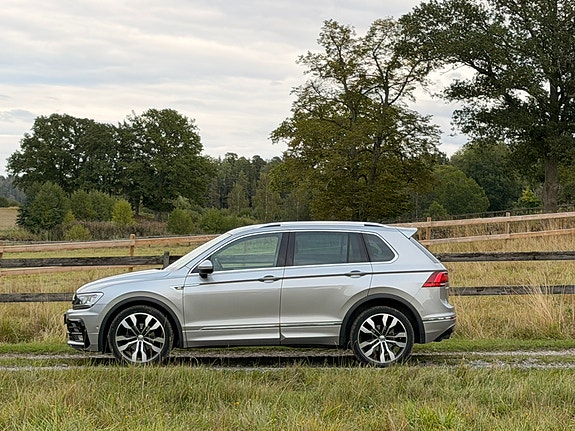 Volkswagen Tiguan 4 of 12