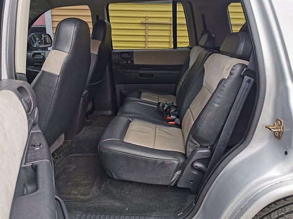 Dodge Durango 8 of 10
