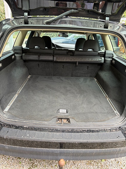 Volvo V70 9 of 9
