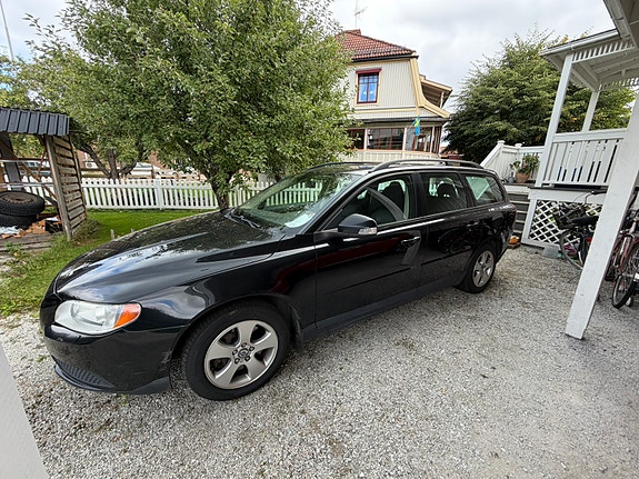 Volvo V70 5 of 9