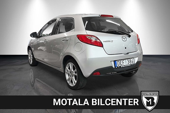 Mazda 2 7 of 14