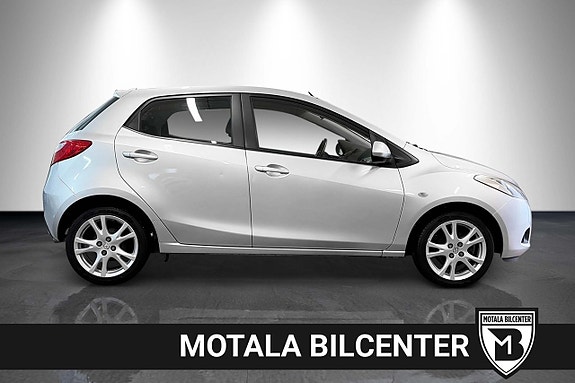Mazda 2 8 of 14