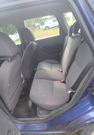 Ford Focus 10 of 12