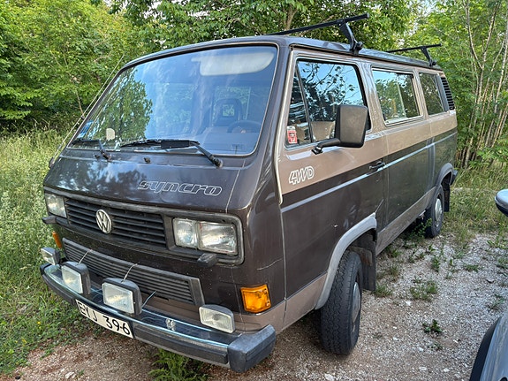 Volkswagen Caravelle 7 of 27