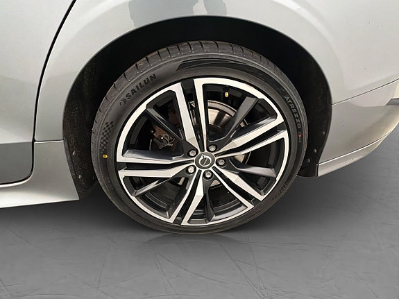 Volvo S60 30 of 30