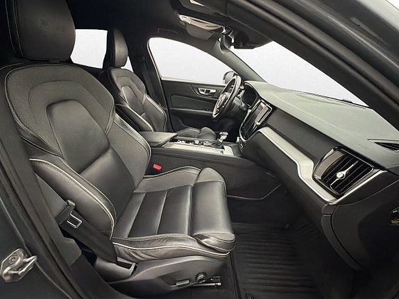 Volvo S60 9 of 30