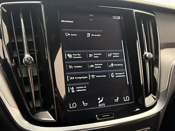 Volvo S60 17 of 30
