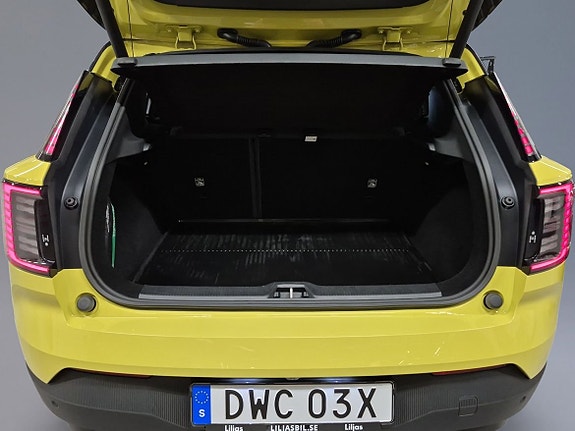 Volvo EX30 9 of 10