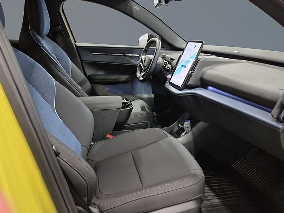 Volvo EX30 7 of 10