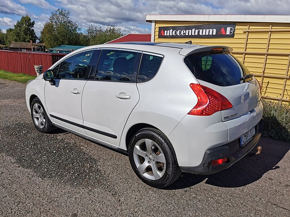 Peugeot 3008 2 of 12