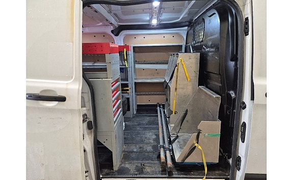Ford Transit Custom 9 of 18