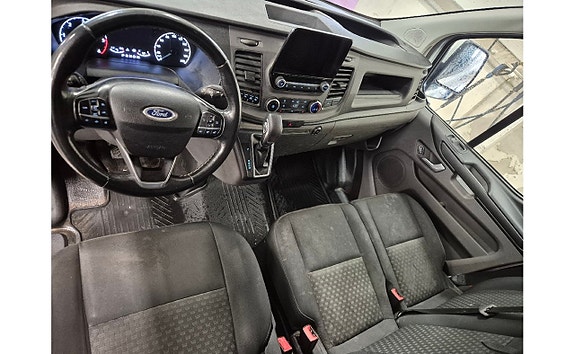 Ford Transit Custom 17 of 18