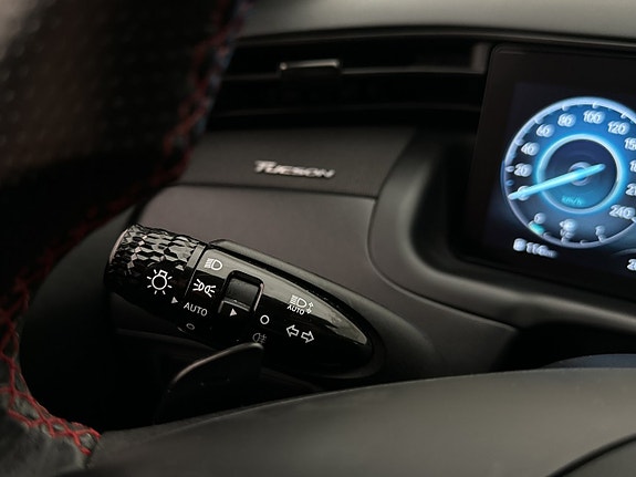 Hyundai Tucson 24 of 30