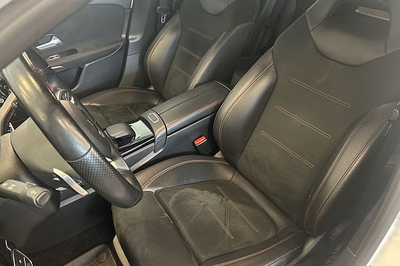 Mercedes-Benz A180 12 of 24