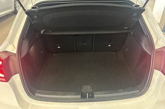 Mercedes-Benz A180 24 of 24
