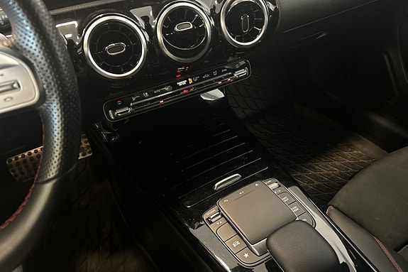Mercedes-Benz A180 20 of 24