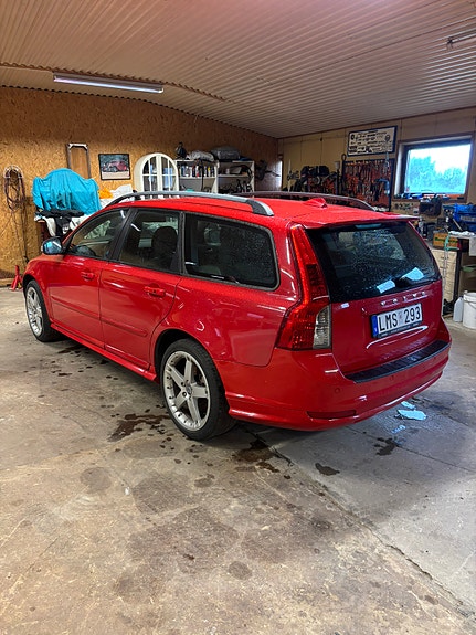 Volvo V50 2 of 6