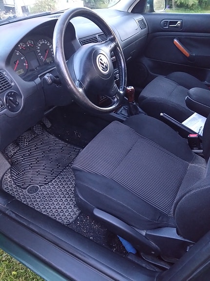 Volkswagen Golf IV 6 of 7