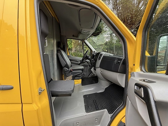 Volkswagen Crafter 35 8 of 10