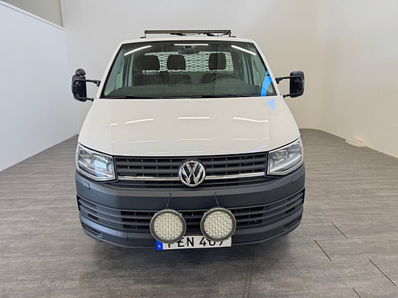 Volkswagen Transporter 2 of 10