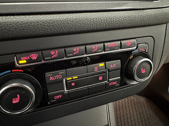 Volkswagen Tiguan 13 of 20