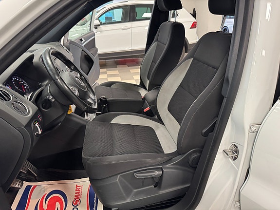 Volkswagen Tiguan 16 of 20