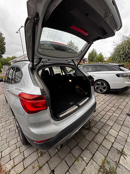 BMW X1 5 of 7